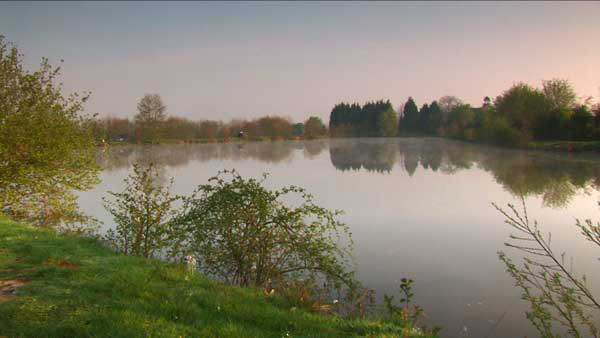 Carp fishing in France at Roseau