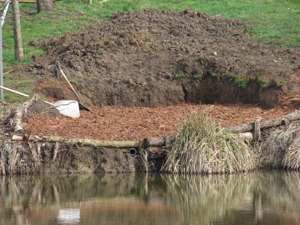 Carp fishing in France at Bletiere