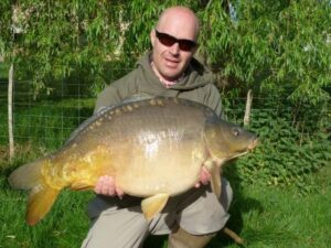 Carp fishing in France at Golden Oak