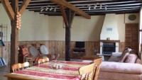 Accommodation photos at Notaires carp lake in France.