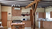 Accommodation photos at Notaires carp lake in France.