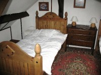 Accommodation photos at Hideaway carp lake in France.