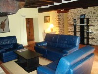 Accommodation photos at Sapphire carp lake in France.