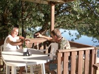 Accommodation photos at Boomerang carp lake in France.