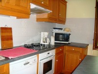 Accommodation photos at Sapphire carp lake in France.