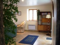 Accommodation photos at Vaux carp lake in France.
