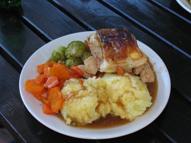 Meals at Molyneux carp lake