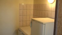 Facility photos at Margot carp lake in France.