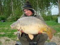 A 21lb Carp from Roseau Large Lake in May 2012 by Ady