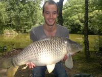 A 26lb Carp from Joy Lake in Jun 2011 by Nick Chamberlain