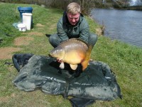 A 37lb Carp from Alder in Apr 2012 by Sam