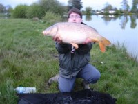 A 30lb Carp from Malvoisine in Apr 2012 by mickael