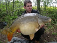 A 27lb Carp from Genets in May 2012 by Aaron Ludlow.