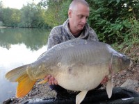 A 35lb Carp from Molyneux in Sep 2012 by Dave Faulkner