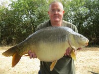 A 33lb Carp from Molyneux in Sep 2012 by Steven Moore