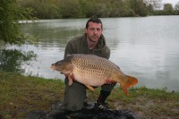 A 33lb Carp from Blue Lake in Apr 2012 by Joe hubble