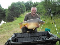 A 39lb Carp from Notaires in Jul 2011 by Dave Mutton
