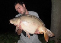 A 25lb Carp from Molyneux in Oct 2011 by Tony Henderson