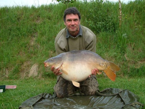 40lb 4oz carp from Watersmeet
