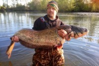 A 70lb Catfish from Old Oaks in Apr 2012 by Ricky Moody