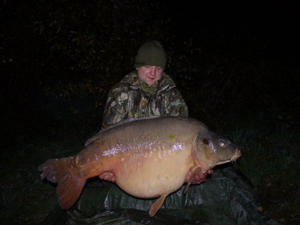 76lb monster carp at Laroussi