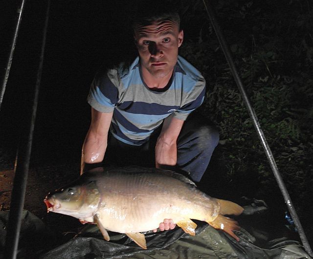 Genets Carp Fishing France