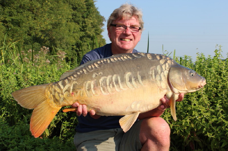 Jonchery Carp Fishing Holidays