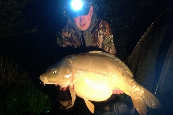 Villefond big carp fishing holidays