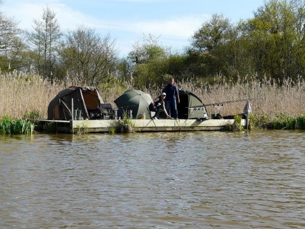 Castle Lake Carp Fishing in France