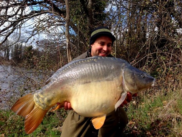 Castle Lake Carp Fishing France