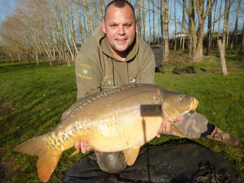 French Carp Fishing at Lillypool