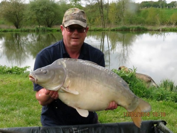 Bletiere carp fishing holidays in france