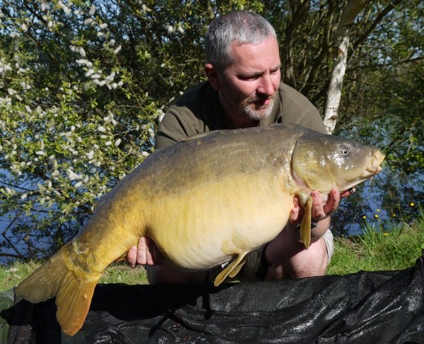 Carp Fishing in France at Laroussi