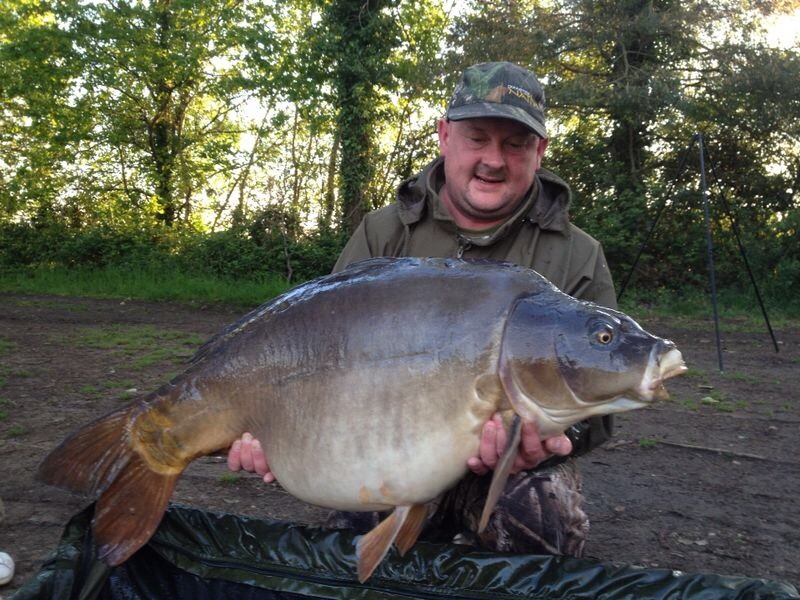 Old Oaks Carp Fishing in France