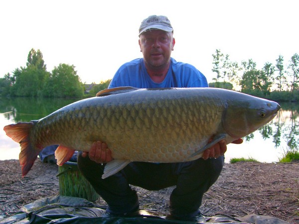 Laroussi Carp Fishing in France