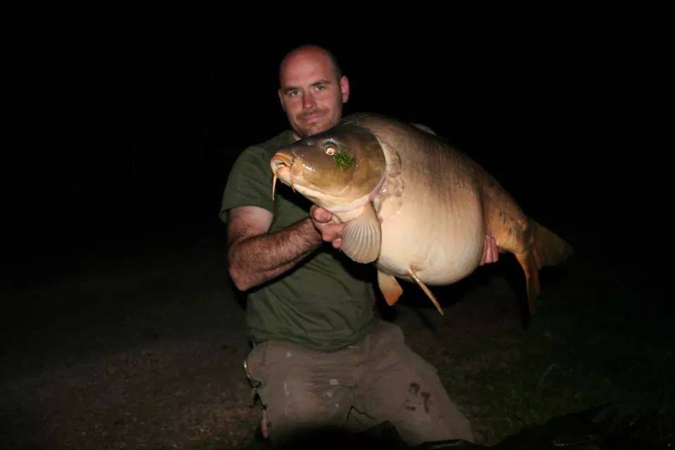 Vaumigny Carp Fishing in France