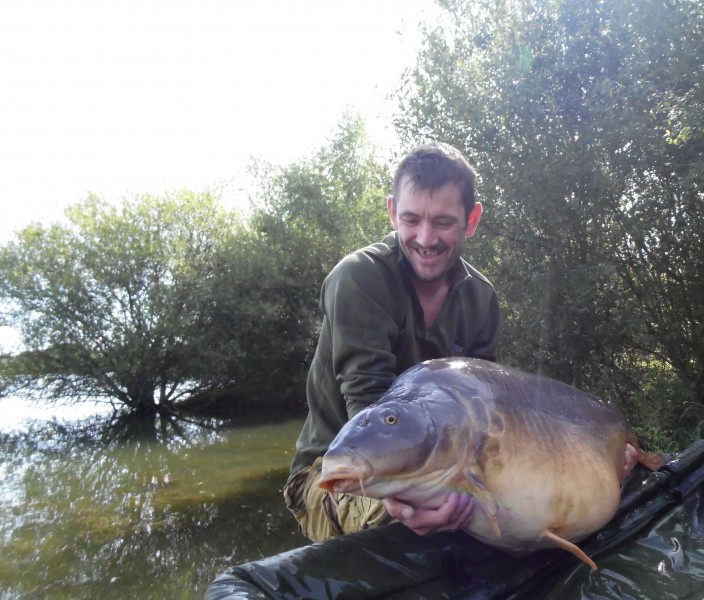 62lb huge carp from Laroussi French Carp Lake