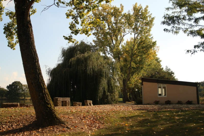 vincons carp fishing in france with accommodation