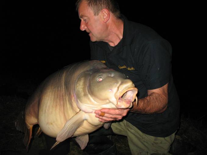 Carp fishing in France at Boux