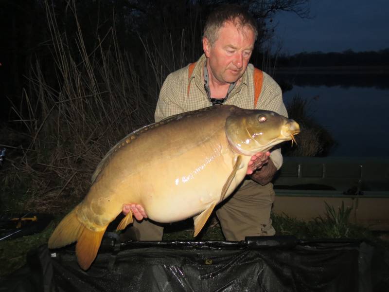 Castle Lake carp fishing in France in spring