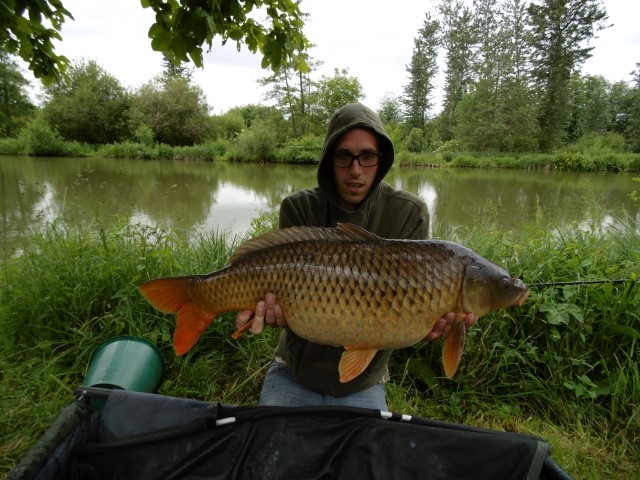 Carp fishing in France with accommodation at Bletiere