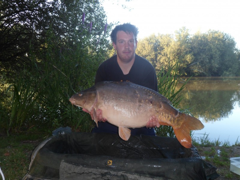 lillypool carp fishing in france report
