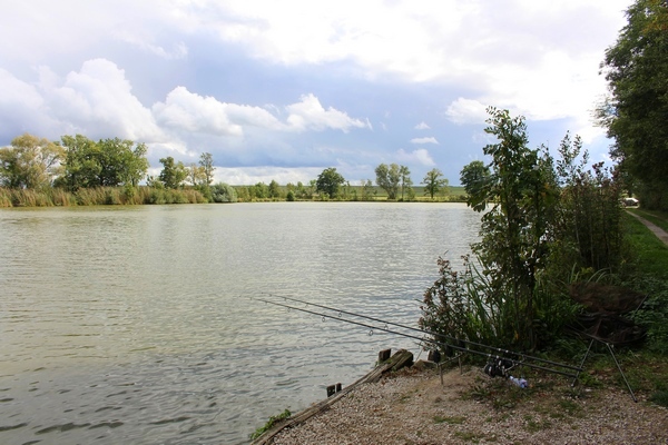 carp fishing in france at Jonchery