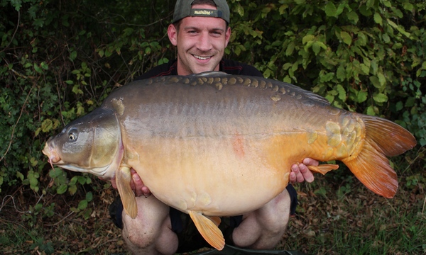 French carp lake Jonchery