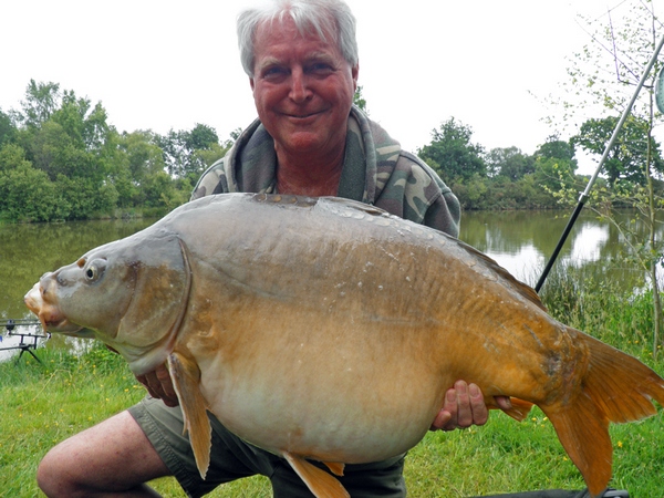 carp fishing in france glehias