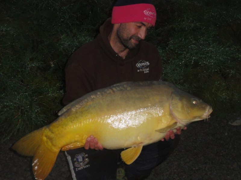 Remieu carp fishing with accommodation