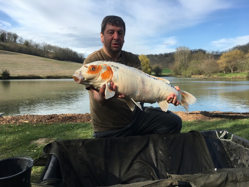 carp fishing with accommodation france