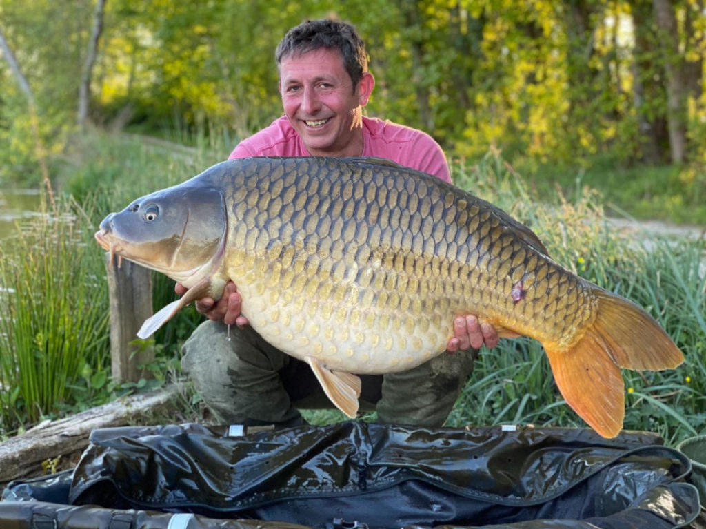 easy carp fishing in france