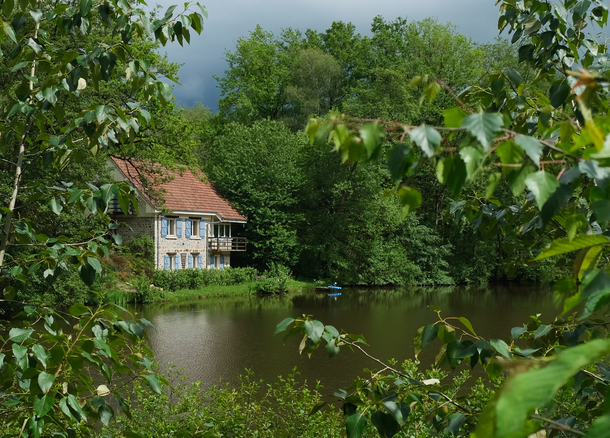 Quality Private Fishing Lakes in France with Accommodation - Our Picks