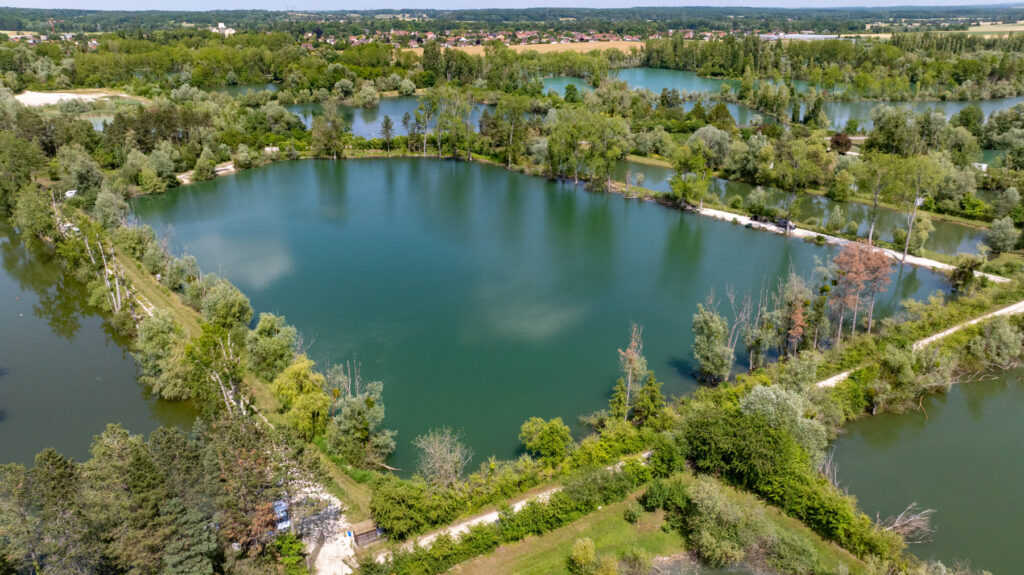 Grandes Cimes Lake in France - Cheap Carp Fishing